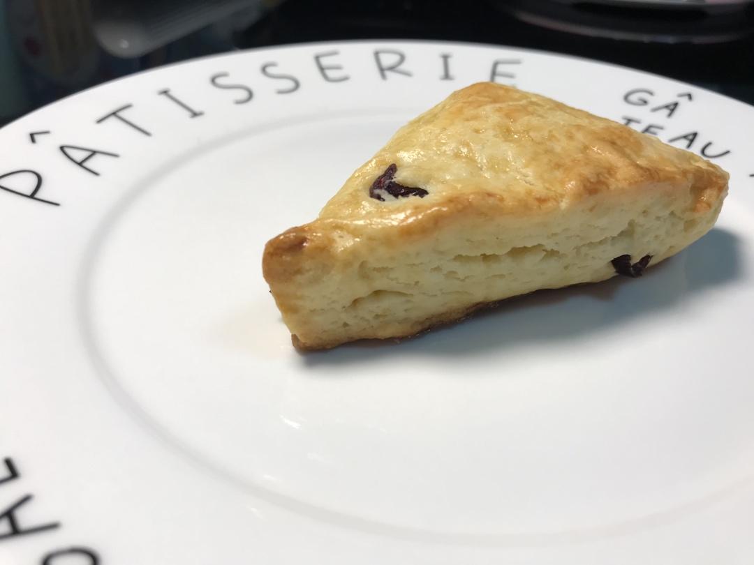 层次分明的司康(面包圣经版)