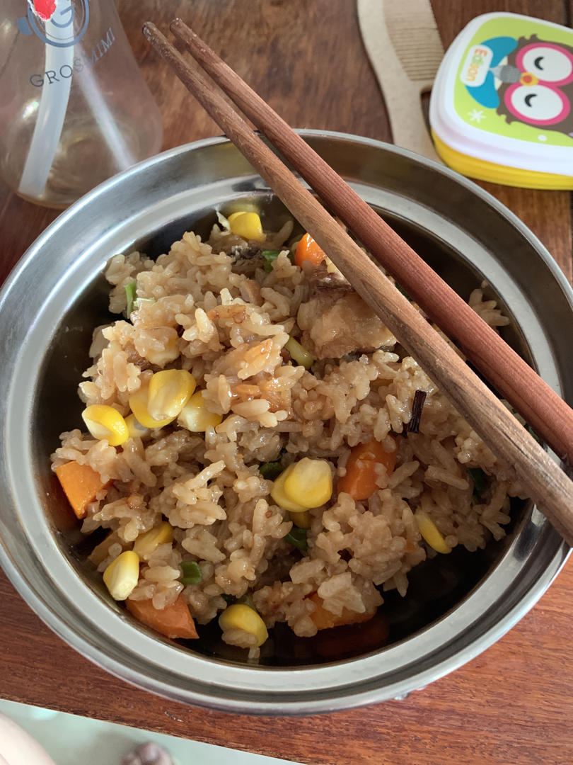 电饭锅版排骨焖饭