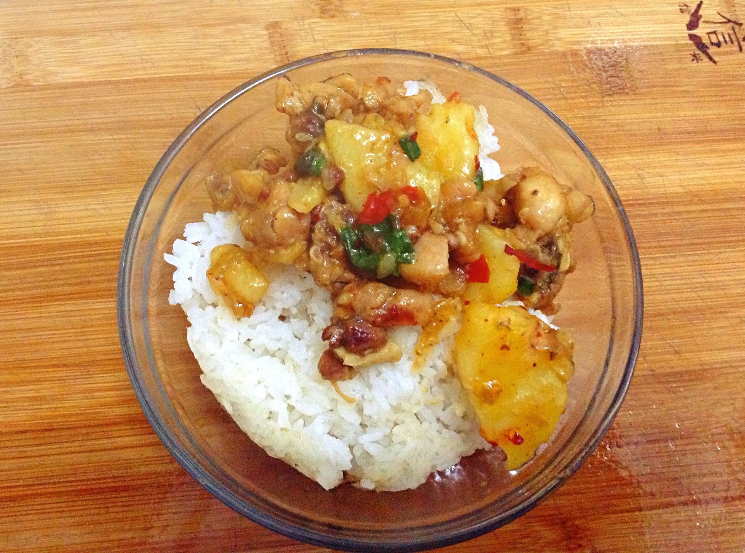 香辣土豆烧鸡块