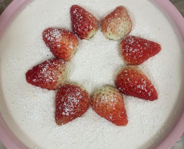 草莓慕斯的做法