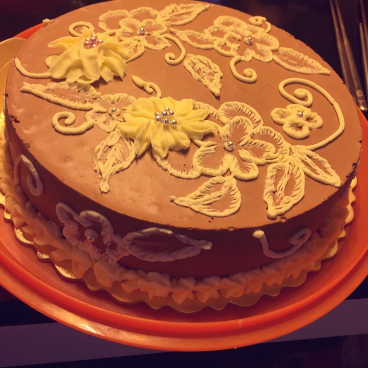 巧克力慕斯玫瑰绣花蛋糕