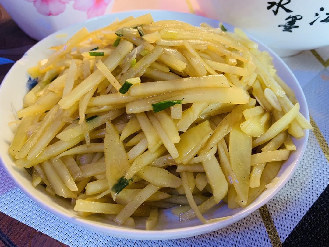 在家也能做出馆子味儿的醋溜/炝炒/酸辣土豆丝（就是那道看似简单，实则步步玄机的土豆丝）