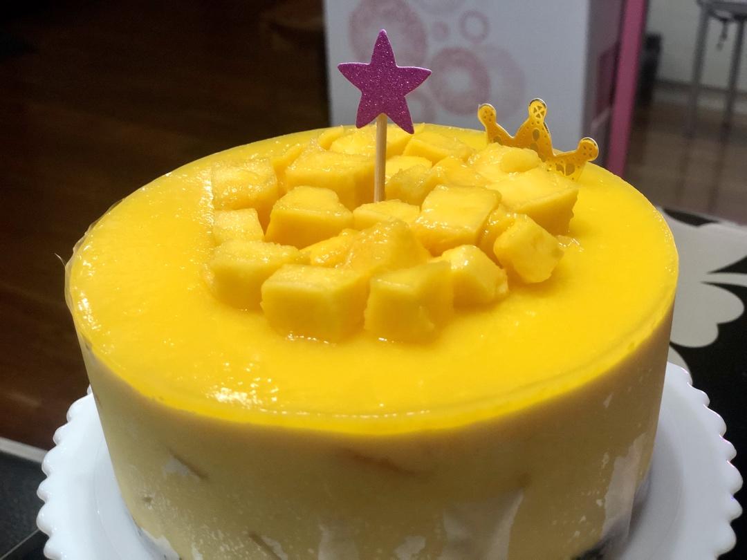 芒果慕斯蛋糕