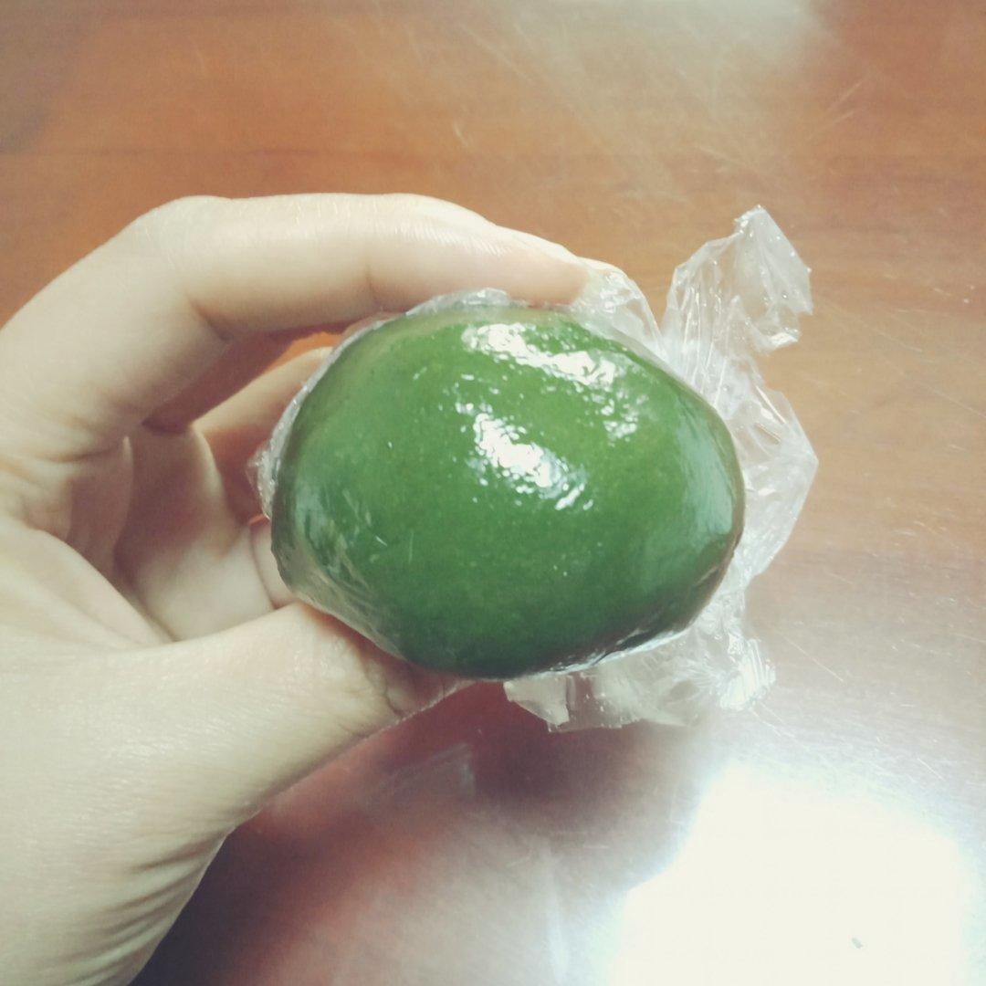 咸蛋黄肉松青团