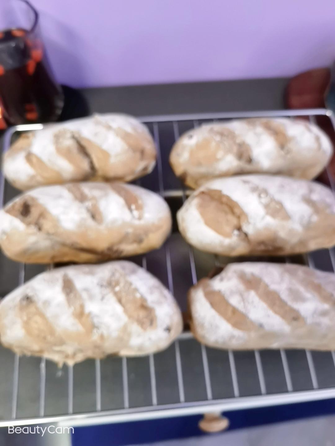 全麦红糖桂圆软欧包