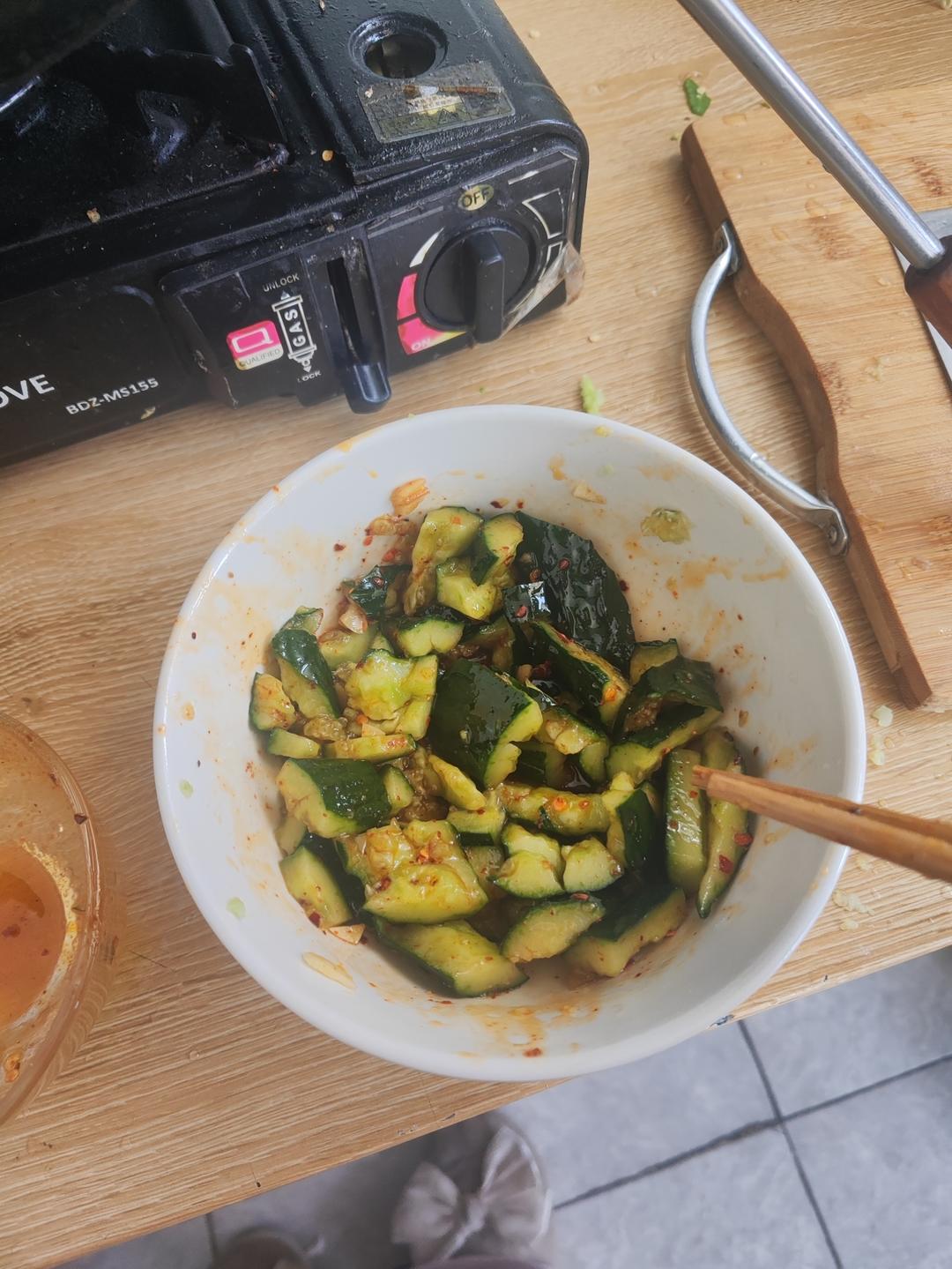 万能调料汁拍黄瓜太绝了