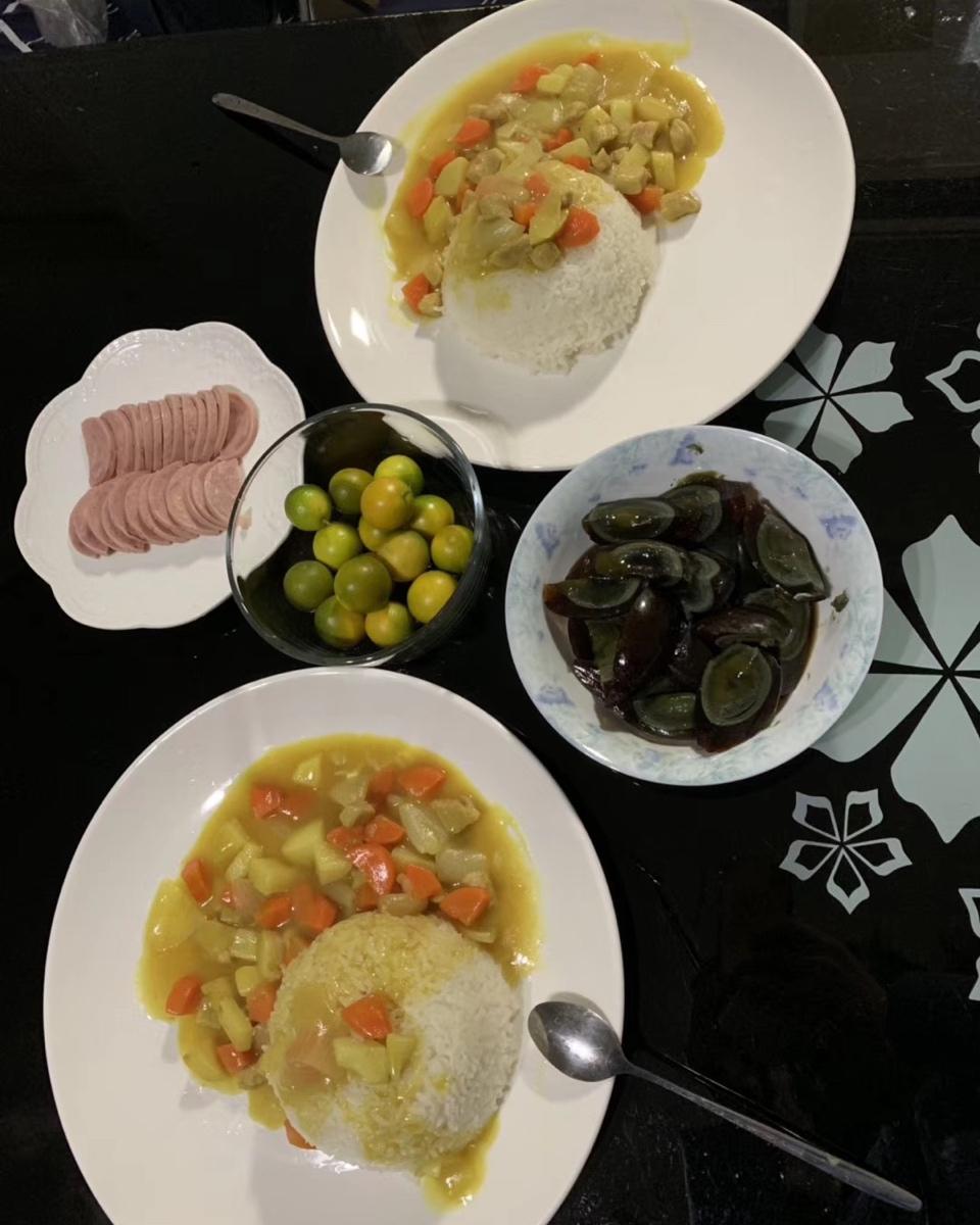 咖喱鸡肉饭