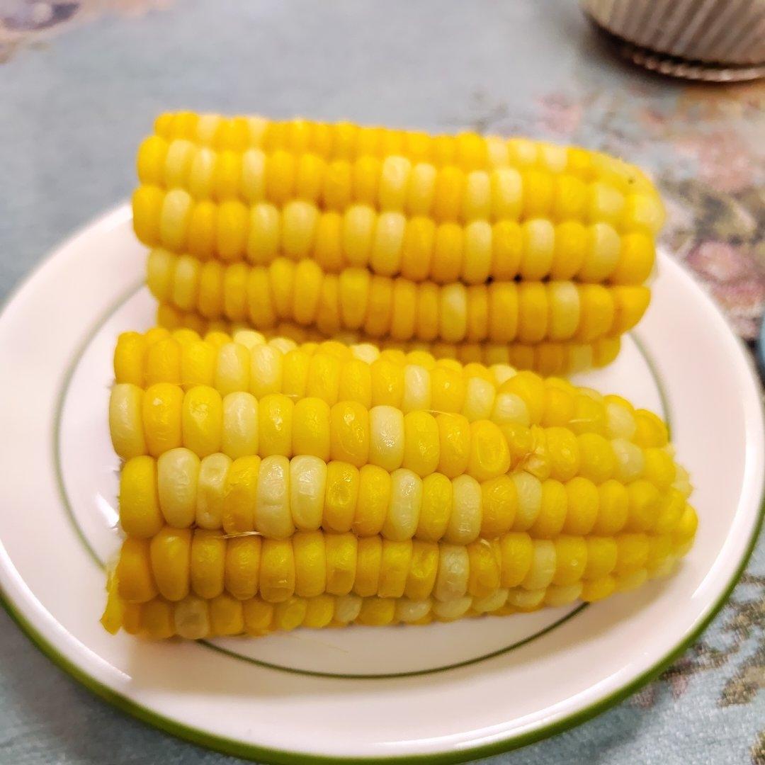清煮甜玉米