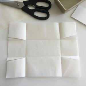 裁剪磅蛋糕模的垫纸的做法 步骤3