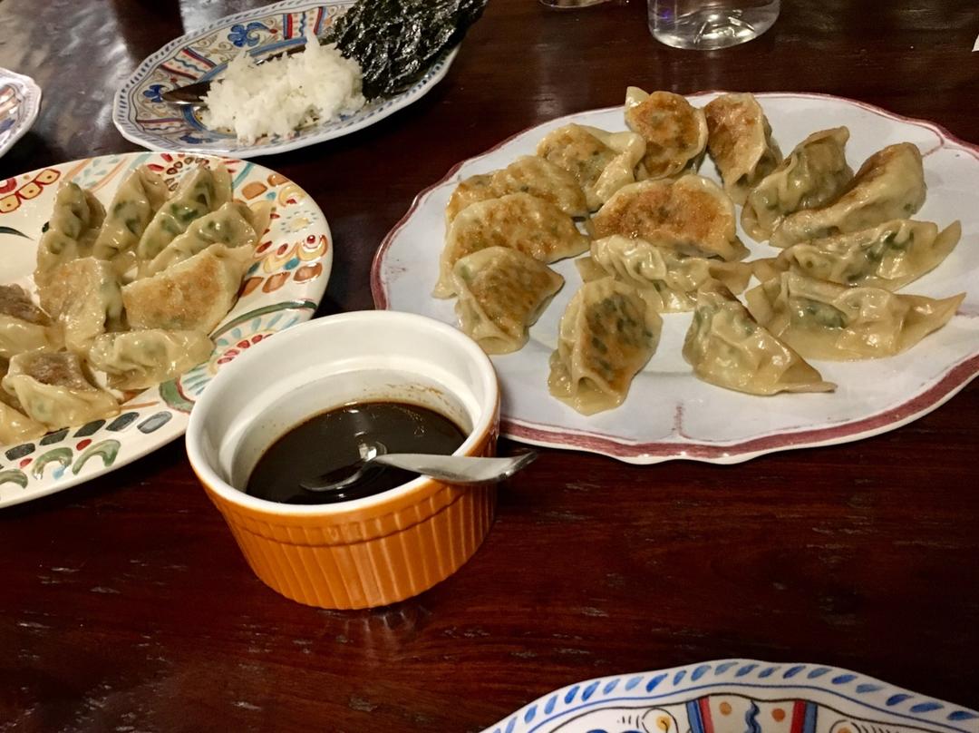 猪肉韭菜饺子