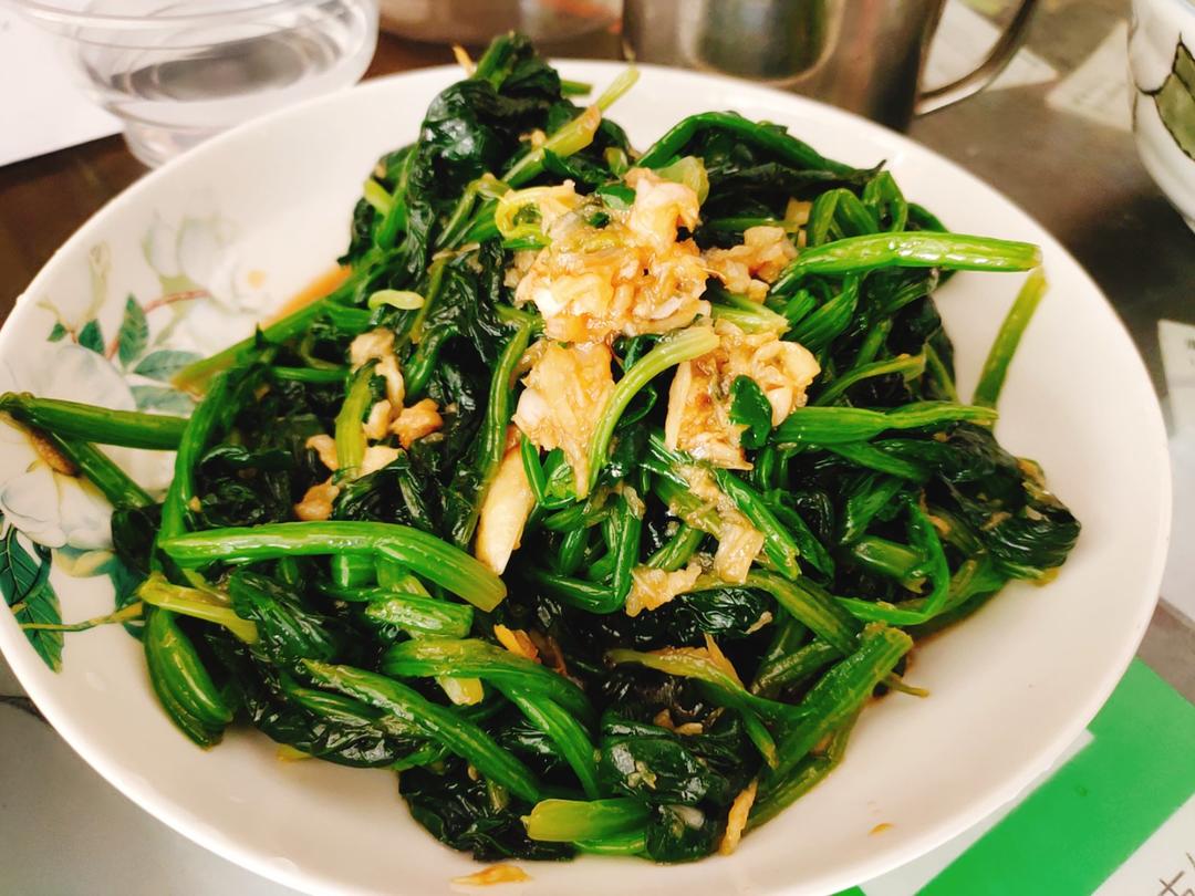凉拌菠菜(家传秘方)