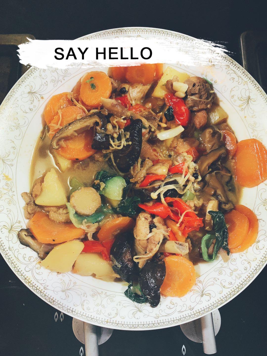 【黄焖鸡米饭】