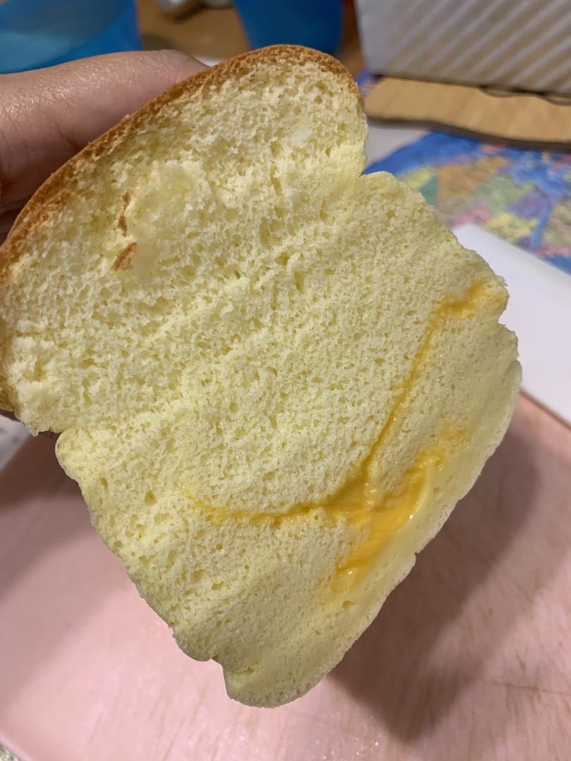 堪比柯基屁股
爆浆芝士🧀古早蛋糕