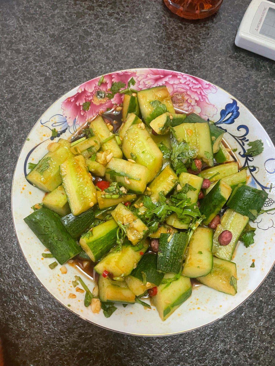 赞不绝口拍黄瓜🥒