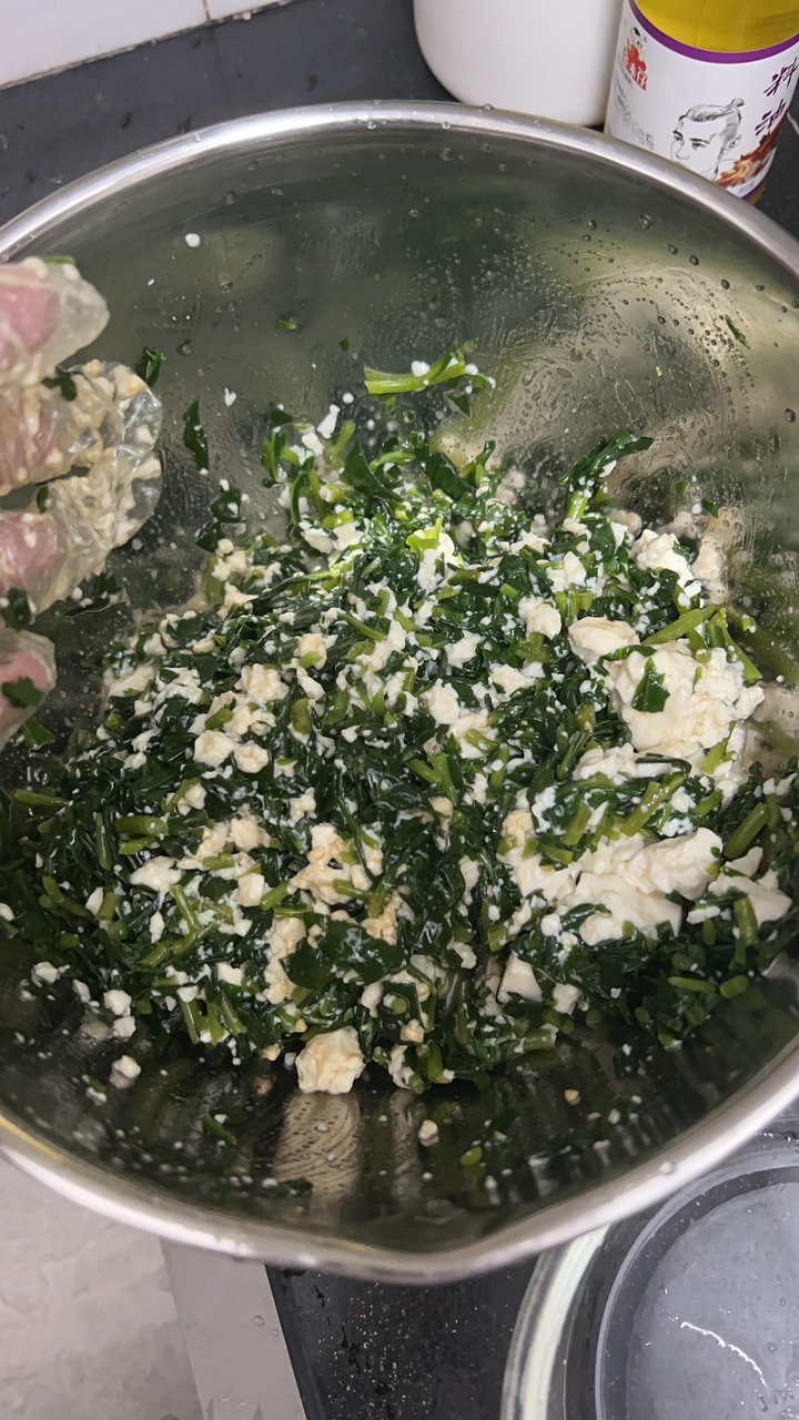 春天的菜——马兰头拌豆腐