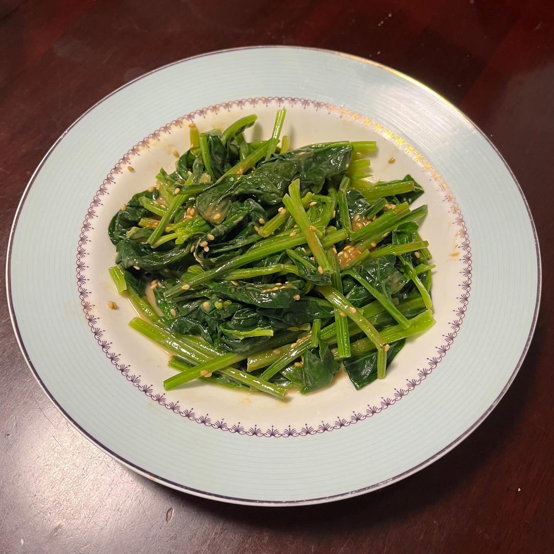 老少都爱吃的麻酱拌菠菜