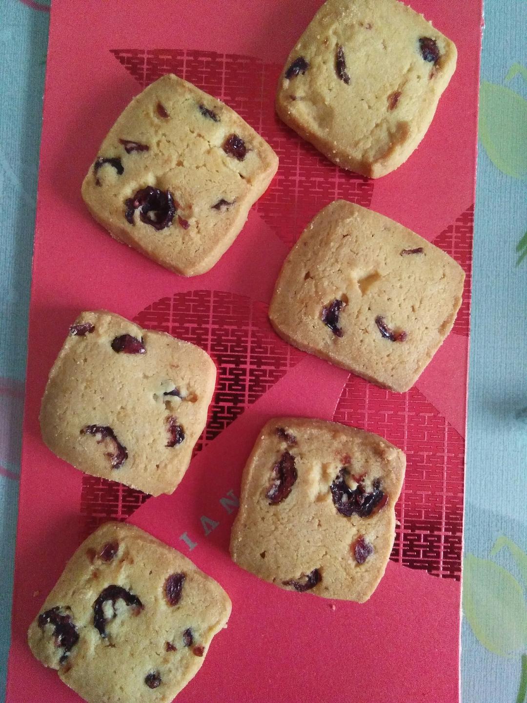 蔓越莓饼干的做法（烤箱做饼干）