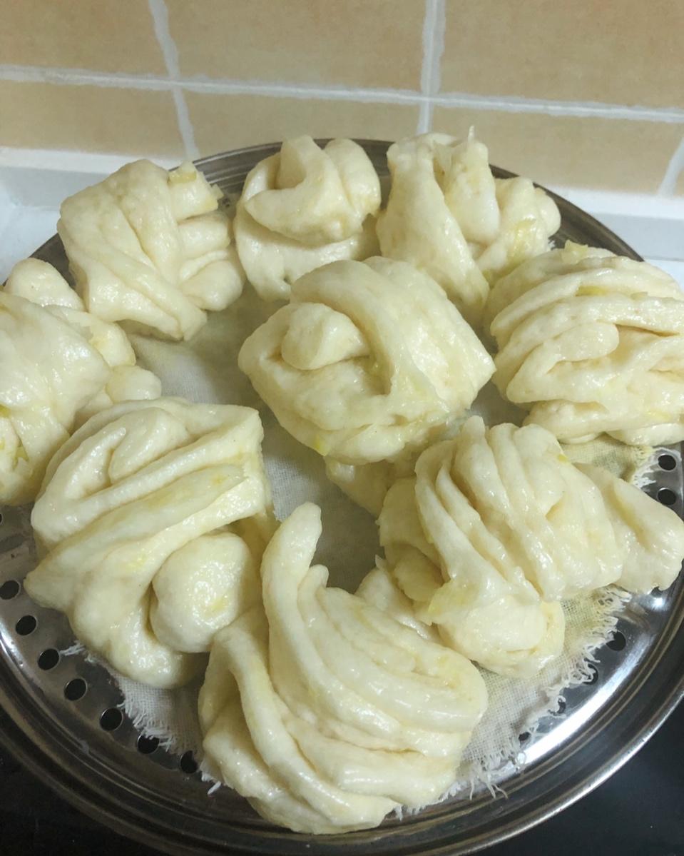 美美的大丸子做的蒸蒸日上蒸花卷