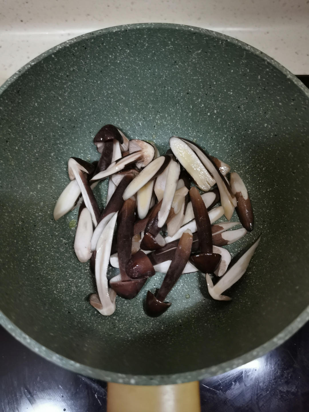 牛肉鸡枞菌的做法 步骤7