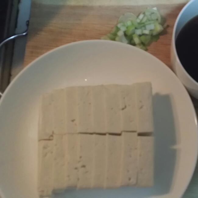香煎海水豆腐的做法 步骤1