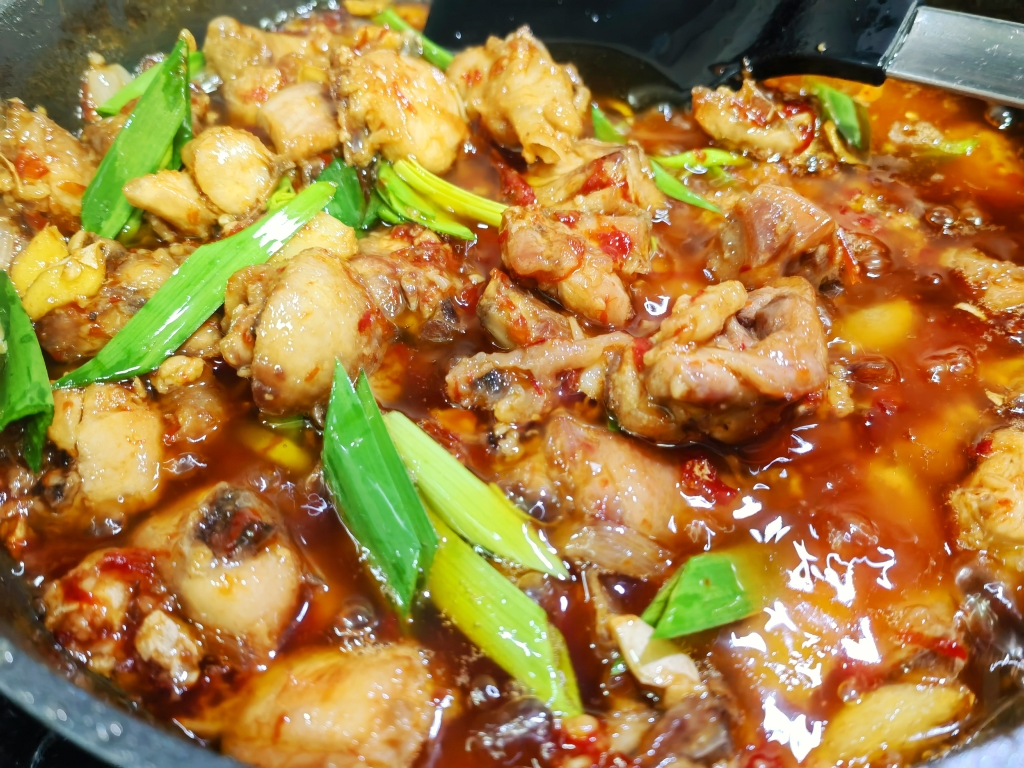 贵州糍粑辣子鸡（看起来“致死量”的辣椒吃起来并没有很辣啊！狂喜！）