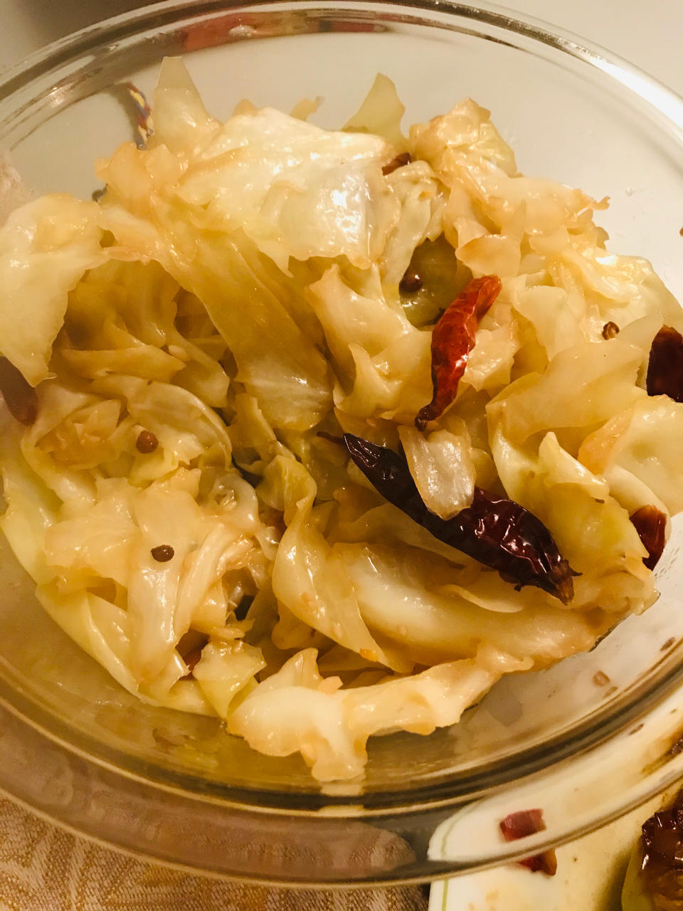 厨师长教你：“手撕包菜”的家常做法,简单又不失美味