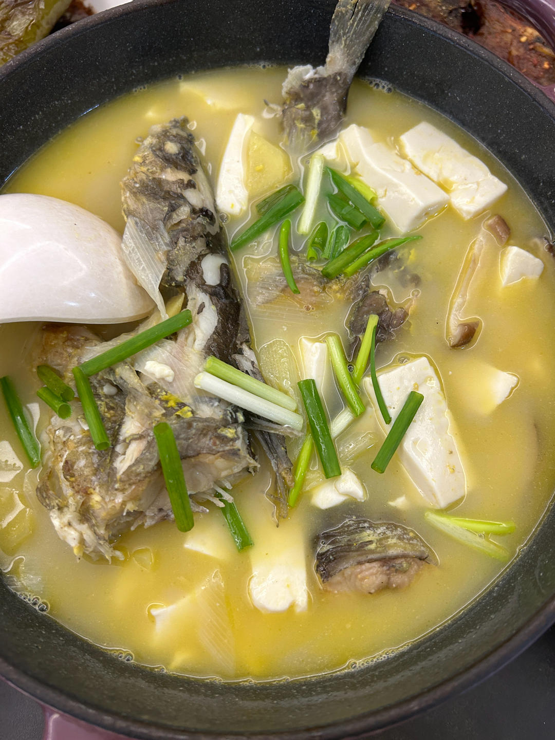 昂刺鱼豆腐汤（黄辣丁）