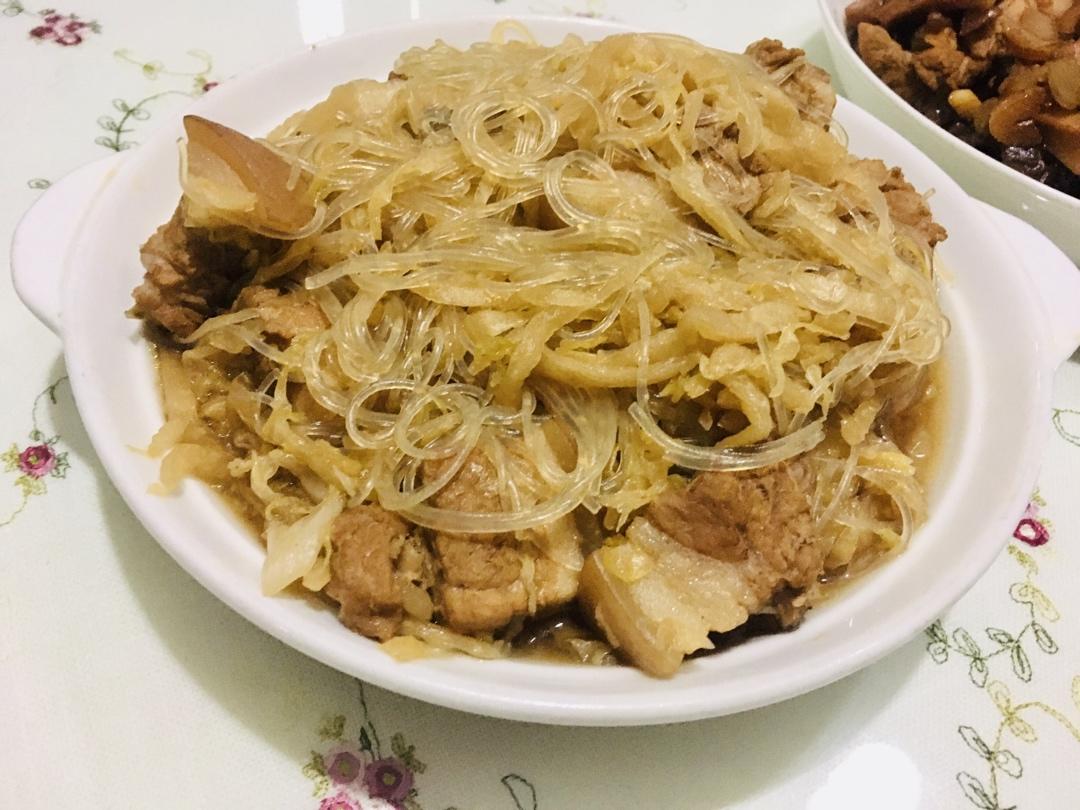 酸菜汆白肉