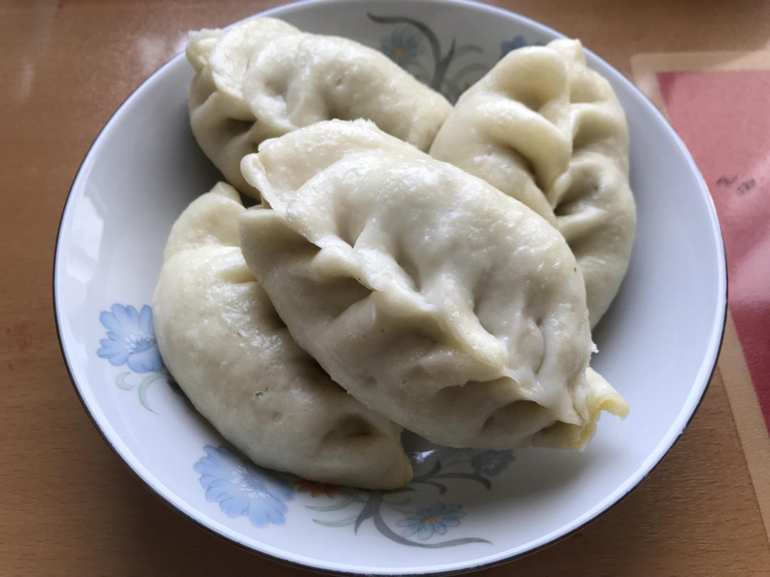胡萝卜木耳鸡蛋素包子