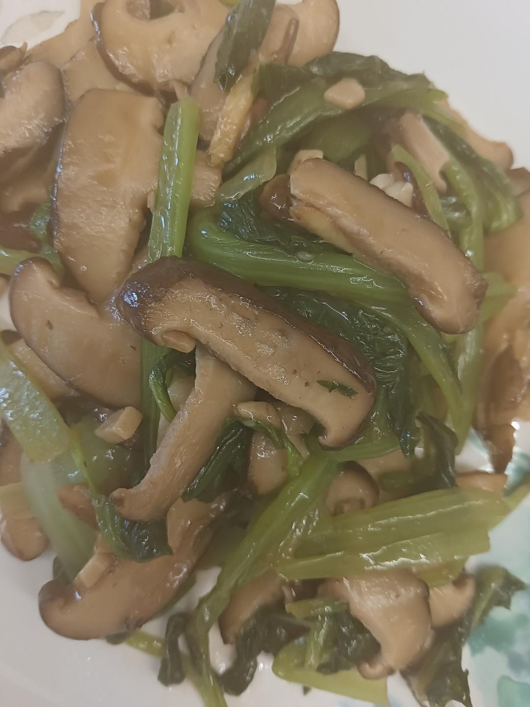 香菇油菜（简单快手）