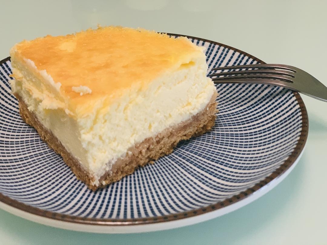 烘焙入门级别的重乳酪蛋糕🍰（O失败）