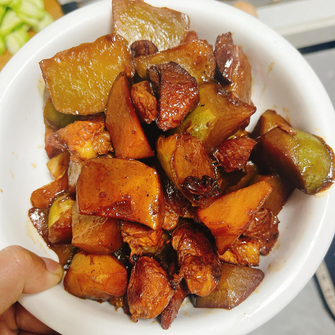 萝卜烧肉（小朋友最爱吃）