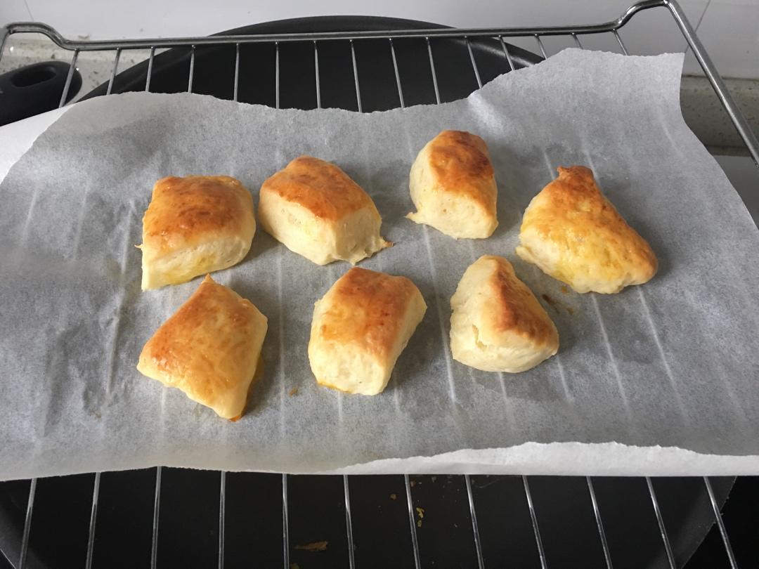 简单快手迷你奶油司康（消耗淡奶油/无黄油无泡打粉）