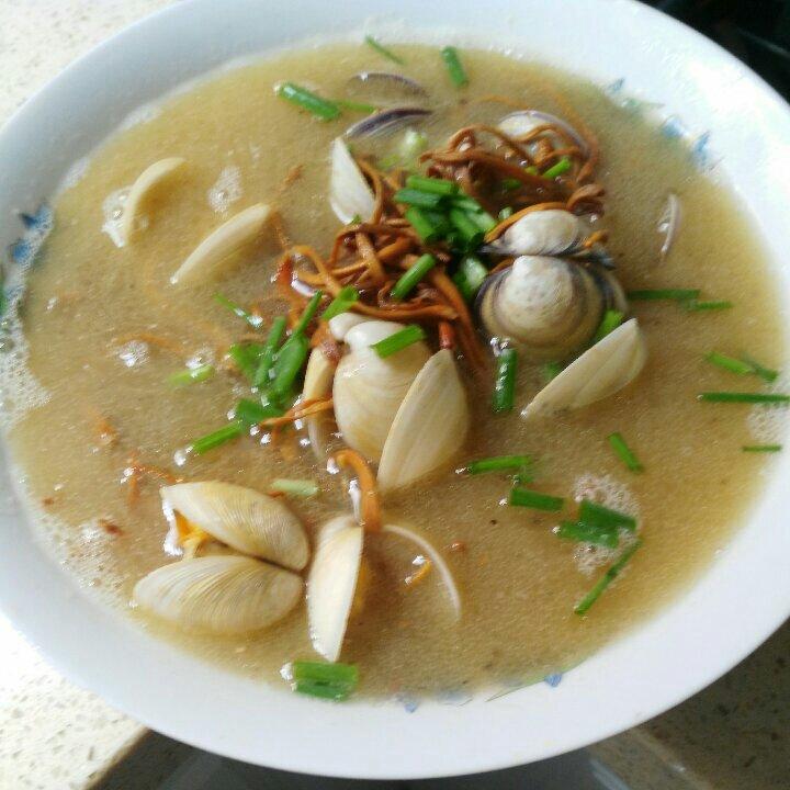 2570dbqu做的超鲜虫草花蛤蜊汤