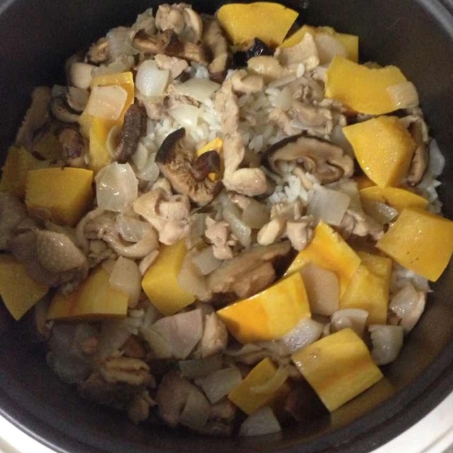 南瓜鸡肉饭