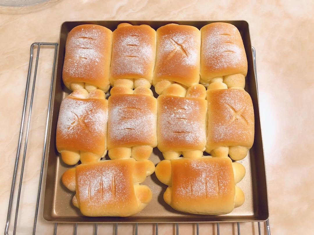 软到不知所措的牛奶卷