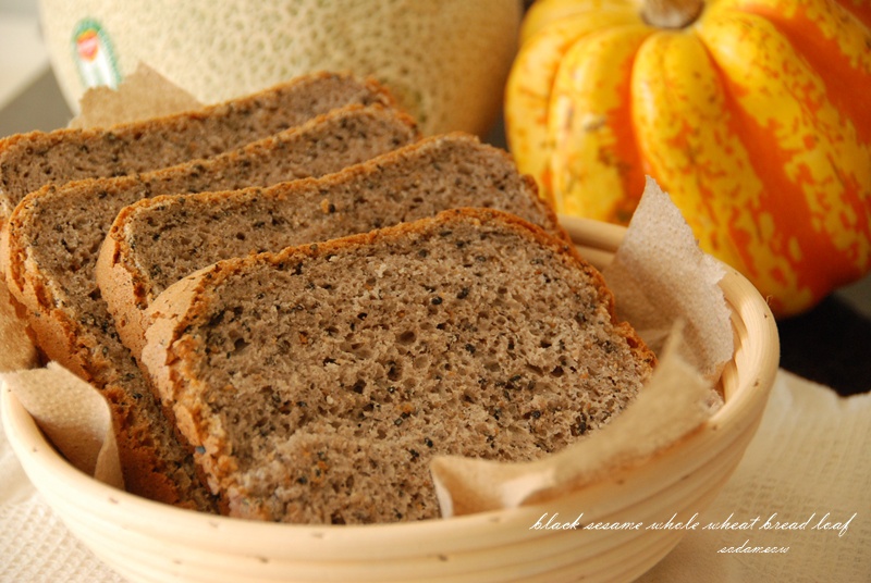 黑芝麻全麦吐司-面包机版