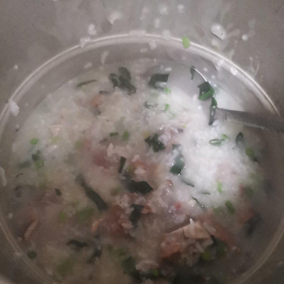 肉骨头青菜粥
