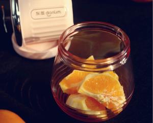 富含维生素的鲜榨橙汁的做法 步骤1