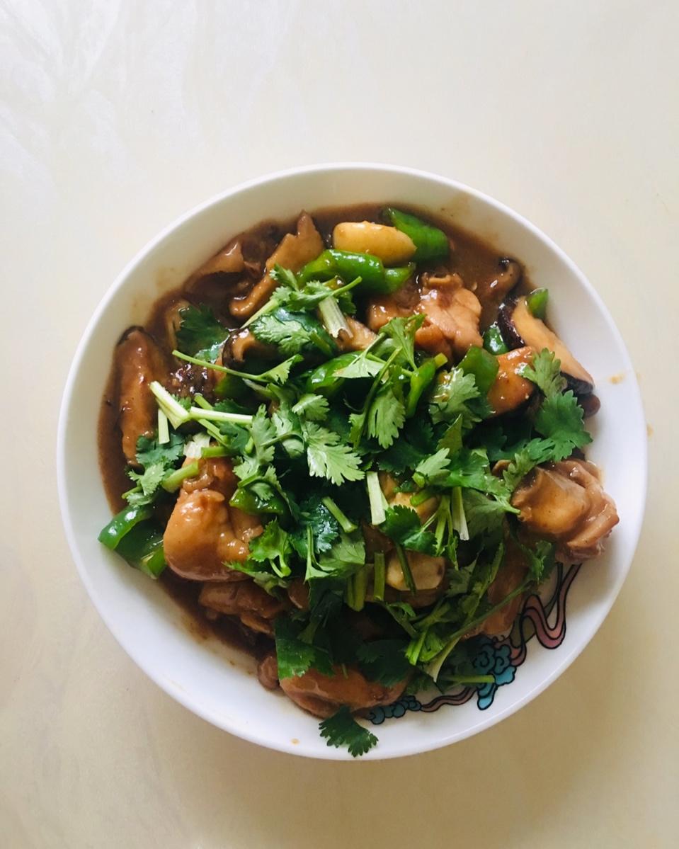 嘟嘟鸡腿煲