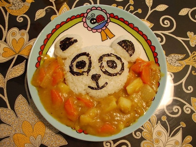 卡通餐-熊猫咖喱饭