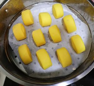 椰香南瓜小馒头（刀切馒头）一次发酵法  省时省力 照样松软香甜的做法 步骤11