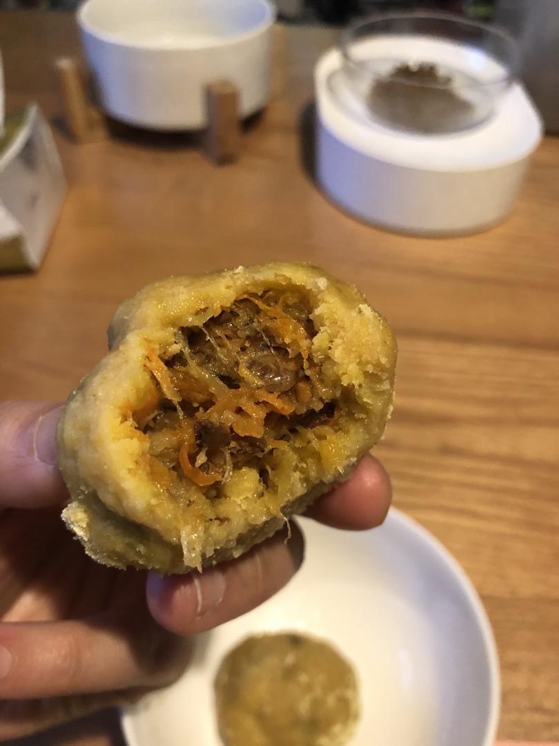 菠菜玉米面团子