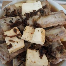 梅干菜豆腐蒸排骨