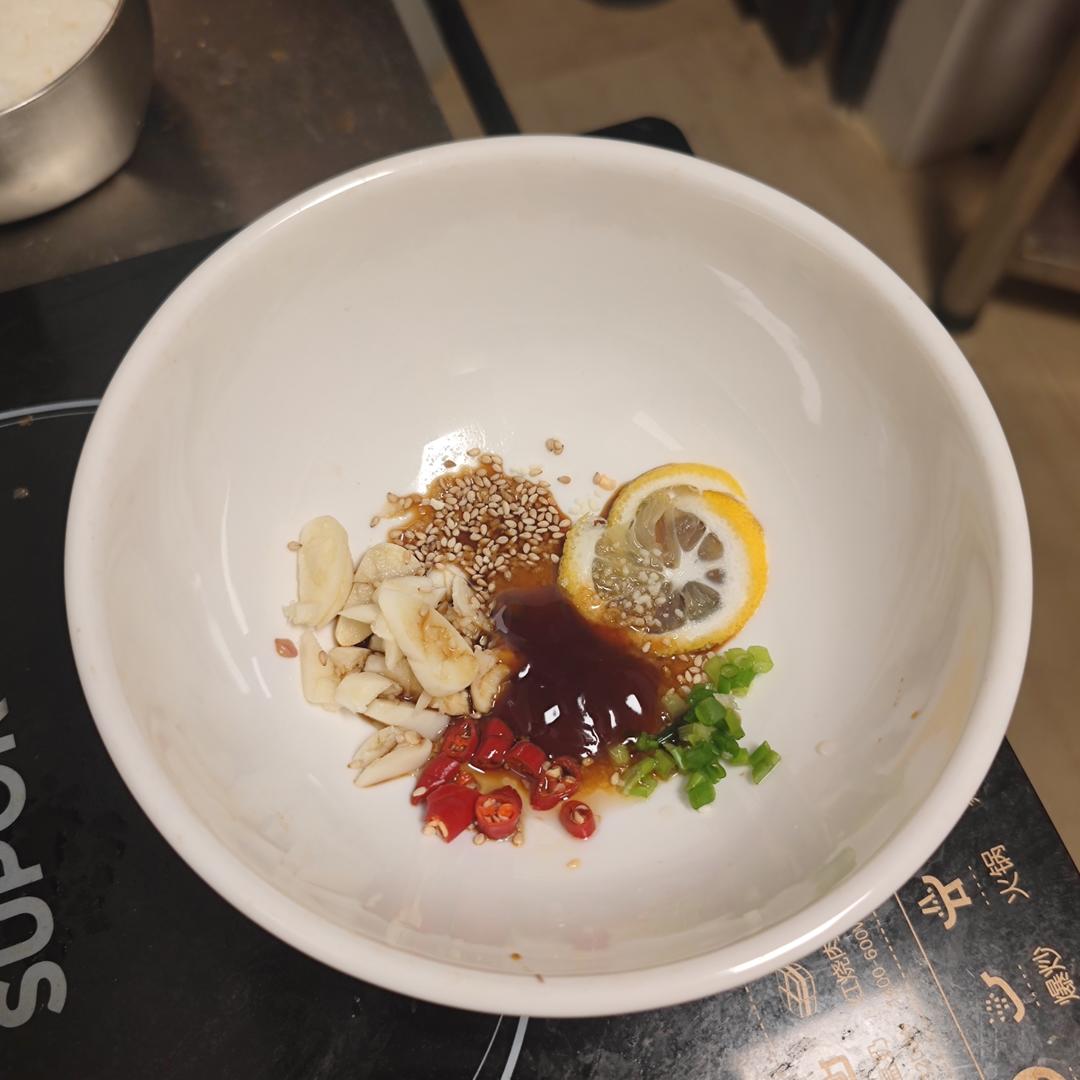哇哦…在家做出来了海底捞泰式虾滑