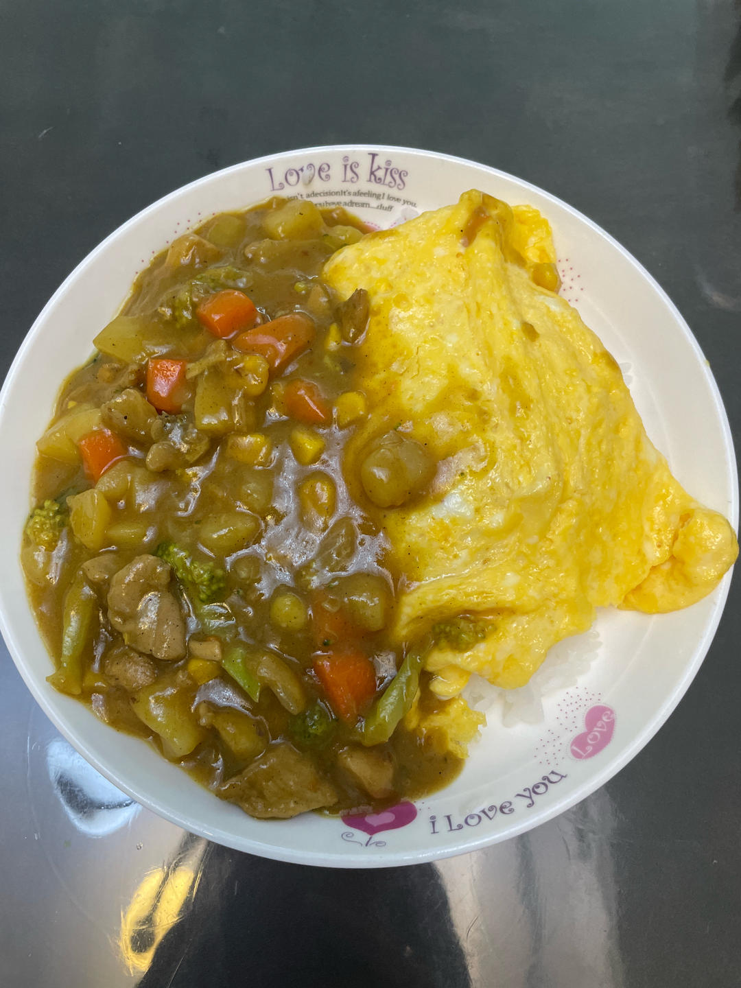 日式咖喱鸡蛋包饭