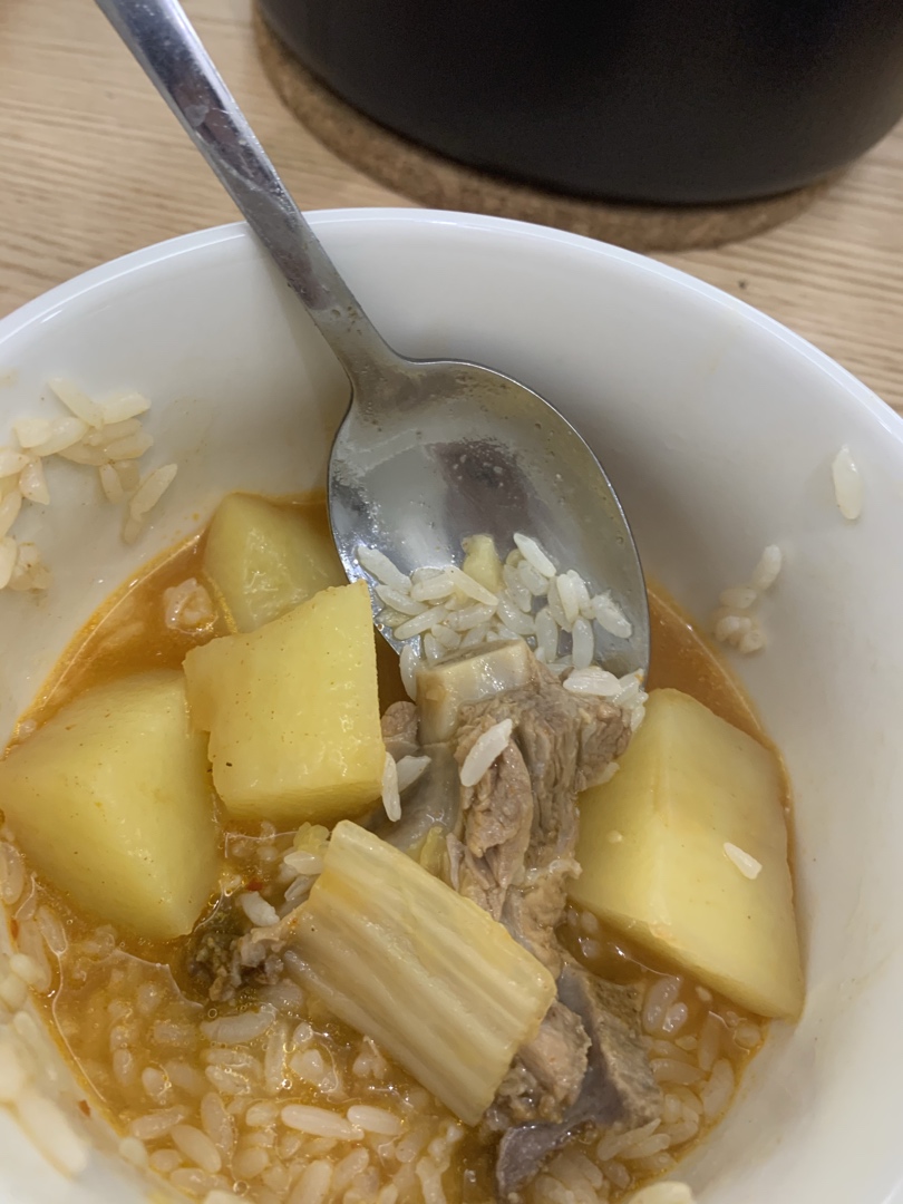 韩国辣土豆排骨汤