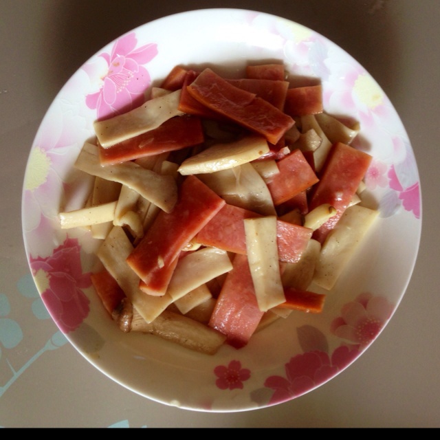 杏鲍菇炒火腿肠