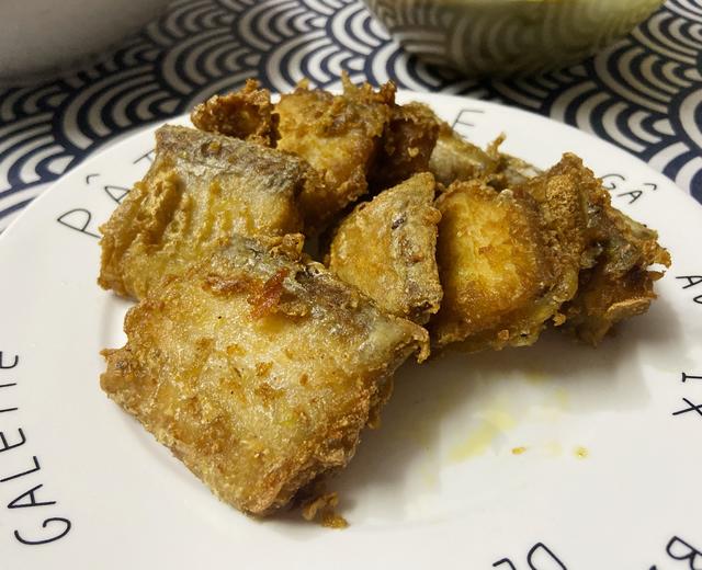 香酥带鱼(油炸黑胡椒带鱼)的做法