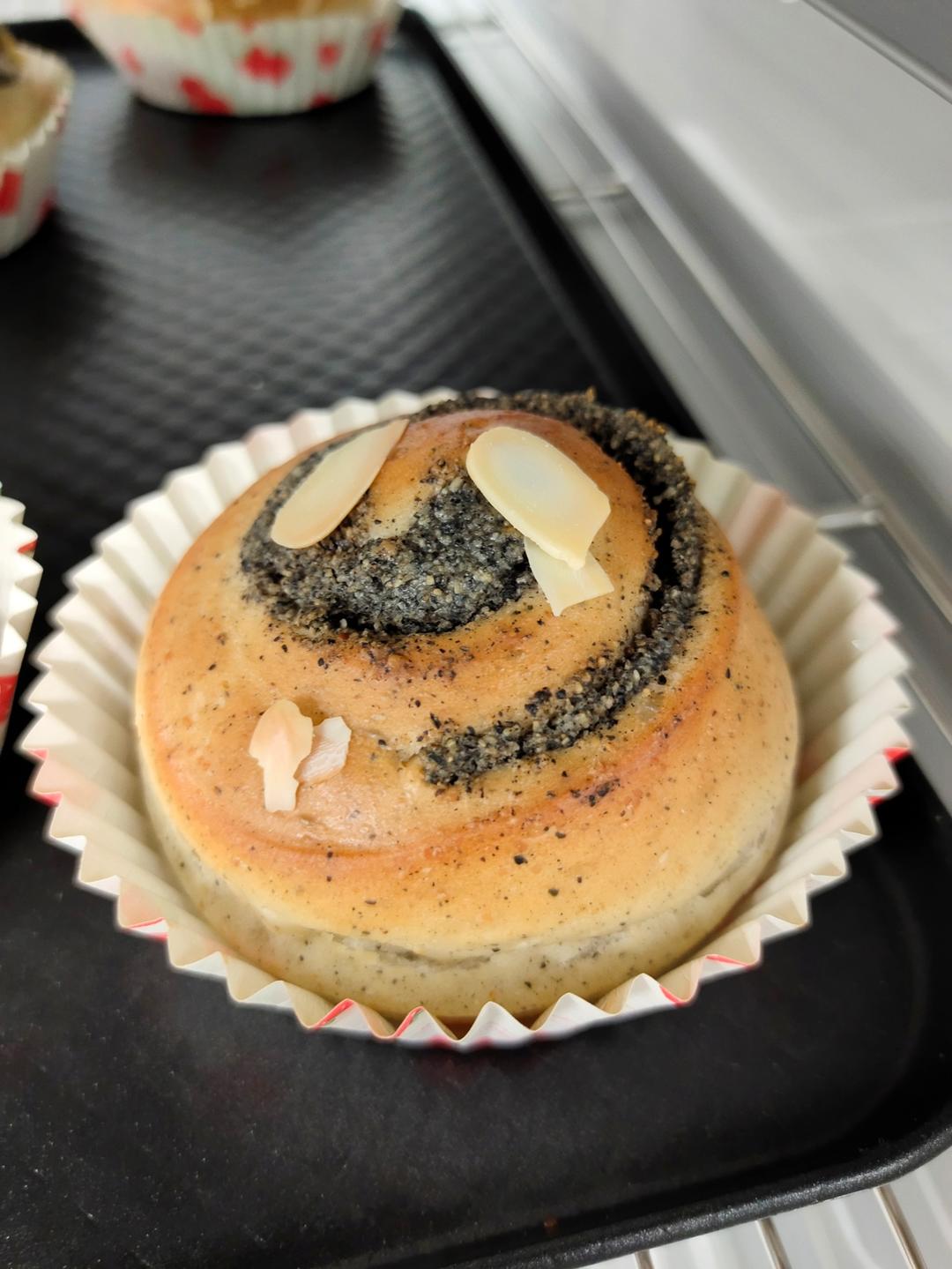 黑芝麻核桃奶酥卷✨层层美味😋手撕松软